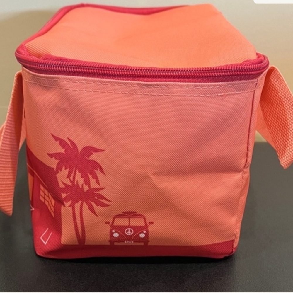 Trader Joe's Limited Edition Coral Insulated Travel Bag - Picture 4 of 8